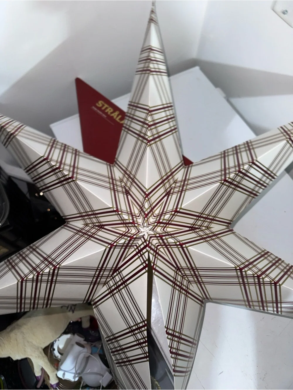 IKEA STRALA Star Paper Lantern - White Red and Gold. 🆕